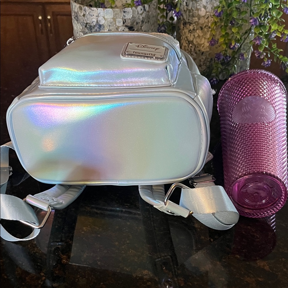 Disney Iridescent sequin Loungefly Minnie Mouse Backpack w/ Disney World Cup - Picture 9 of 10